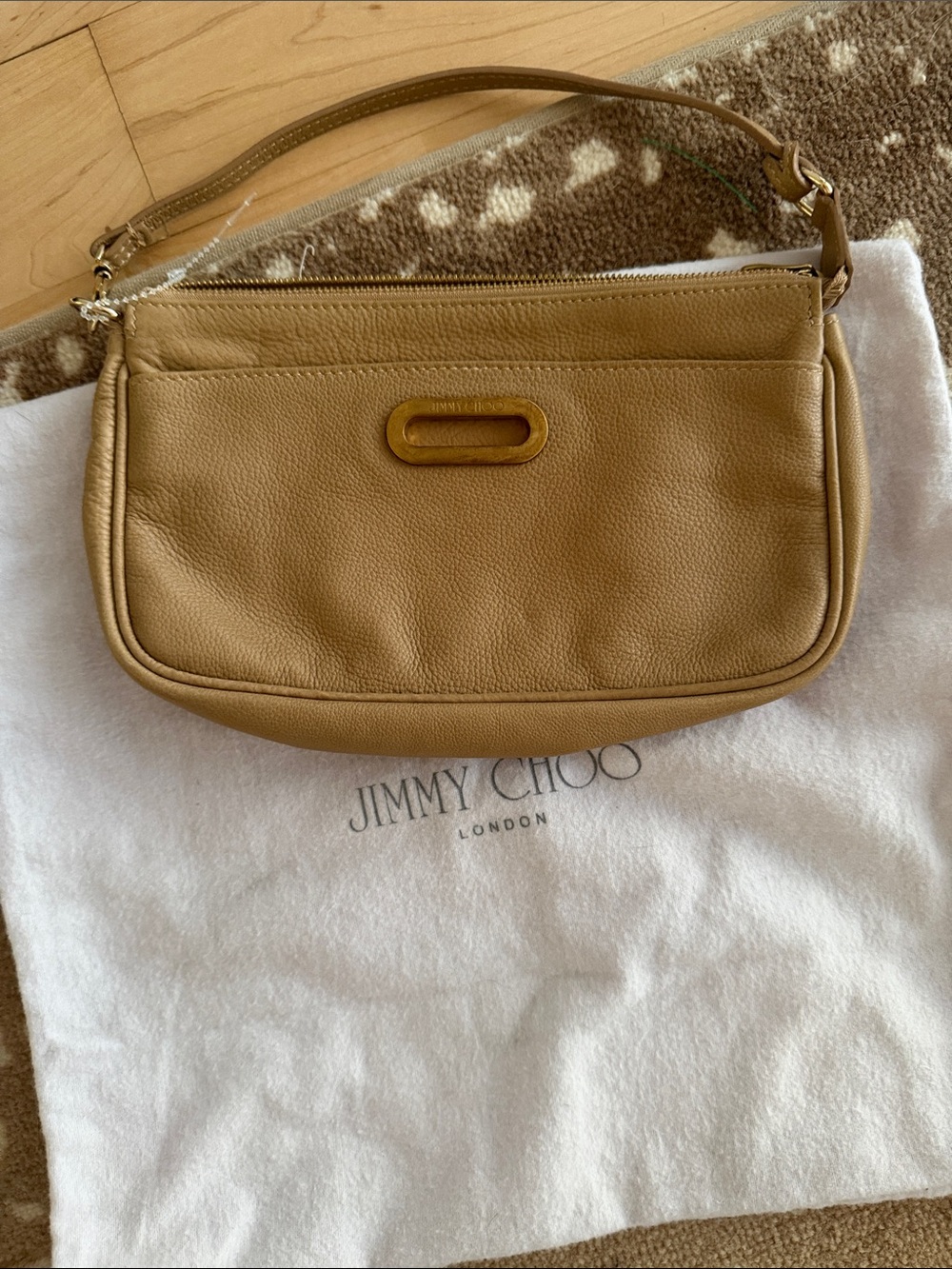 🗽Jimmy Choo Logo Leather Bag